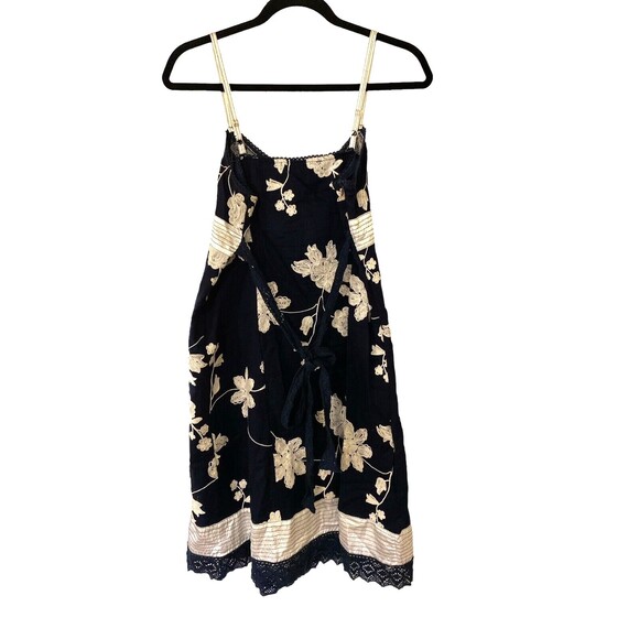 VARGA Dress Womens L Navy White Floral Embroidered Strappy Babydoll Graduation - Picture 2 of 9